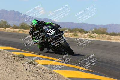 media/Oct-08-2022-SoCal Trackdays (Sat) [[1fc3beec89]]/Turn 7 Inside (145pm)/